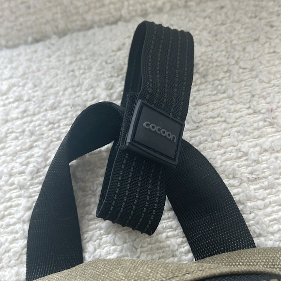 Cocoon Canvas Laptop Backback - Picture 2 of 11